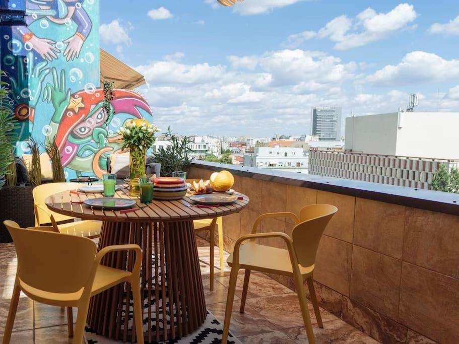 Ferienwohnung Terrasse Des Plongeurs Bukarest Exterior foto