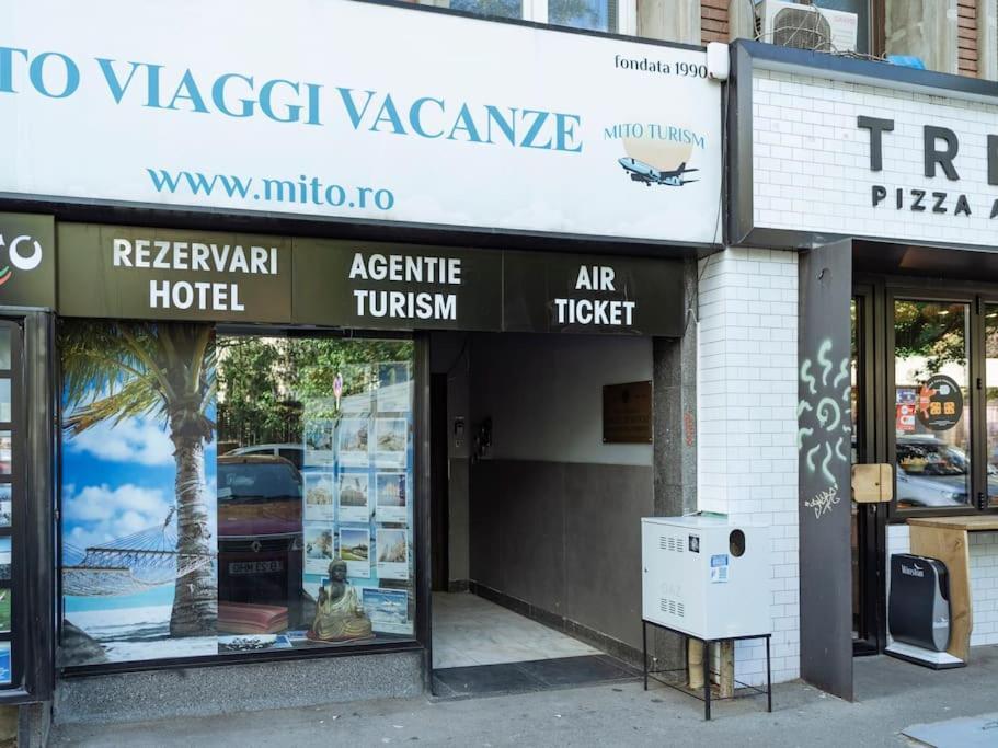 Ferienwohnung Terrasse Des Plongeurs Bukarest Exterior foto