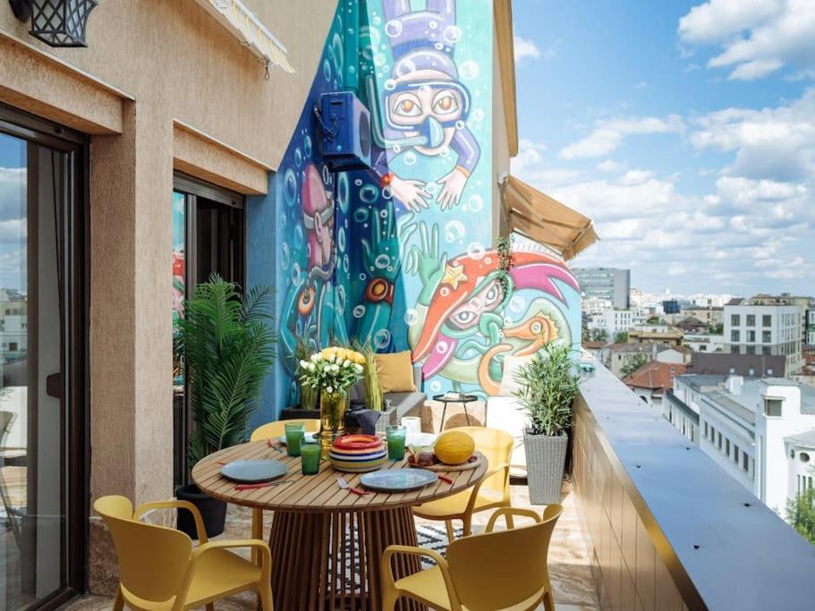 Ferienwohnung Terrasse Des Plongeurs Bukarest Exterior foto